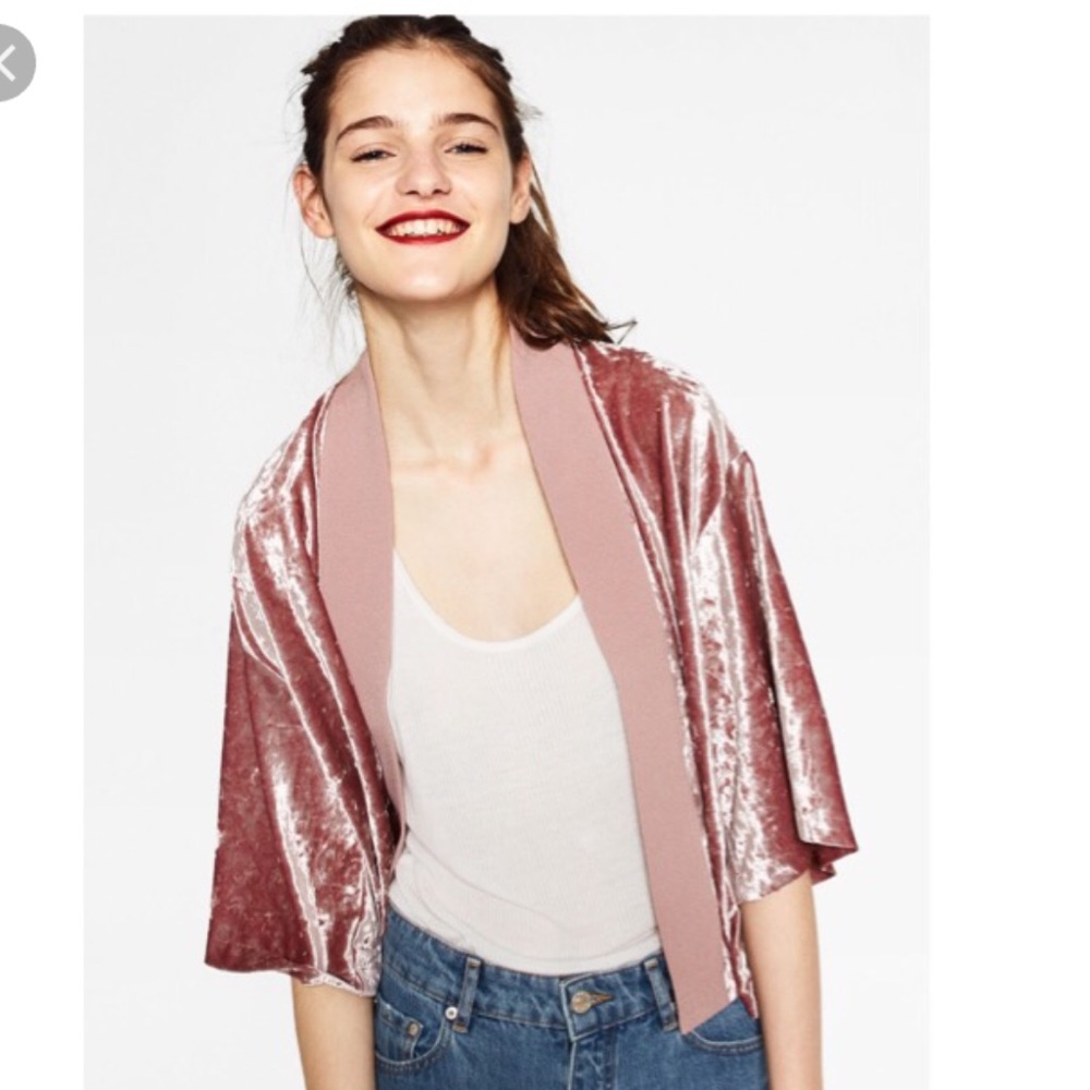 Zara Pink Velvet Shawl